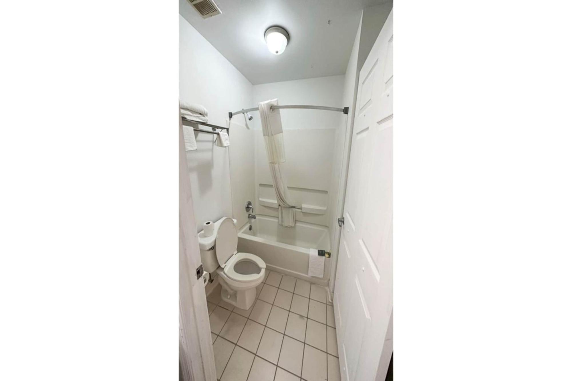 Executive Inn Ridgeway I-77 Eksteriør bilde