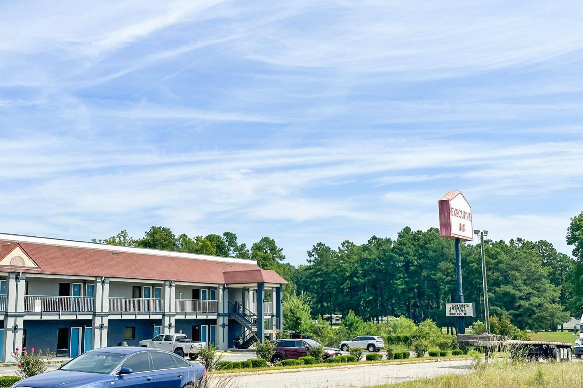 Executive Inn Ridgeway I-77 Eksteriør bilde